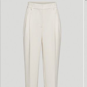 Aritzia Effortless Crop Pant